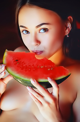 Hot Li Moon Strips Her Light Summer Dress