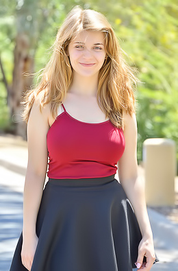 Road Adventures With Busty Teen Lindsey