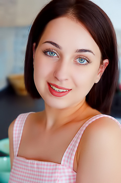 Alin Luxe In Her Pink Gingham Dress Revealing Her Luscious Ass