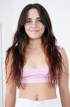 Daisy Phoenix Her Cock Loving Bald Pussy Eats Her Toys