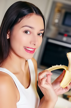 Shelena Shares Every Mouthwatering Detail Of Her Gorgeous Body