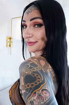 Michelle Masque Takes Charge With Deep Throats And TitJobs