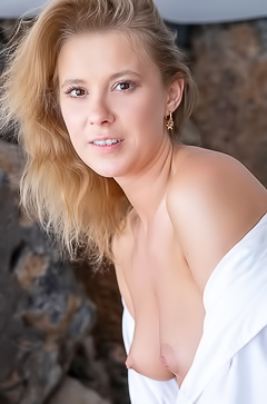 Casey Water Streaming Over Her Perfect Breasts And Making Her Curvy Buns Glisten