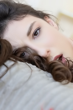 Luna Ortega Fucks Wildly on Bed with Wet Curves Displayed